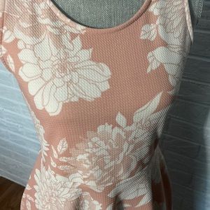 Agnes & Dora Dress w/ pockets size M